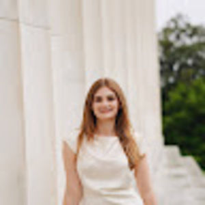 Meet your Posher, Eliza